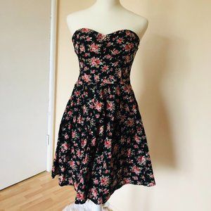 Say What? - Black Floral Dress